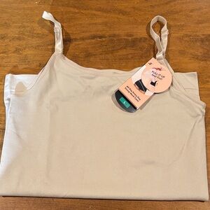 New in Package Shapermint all day everyday scoop neck cami